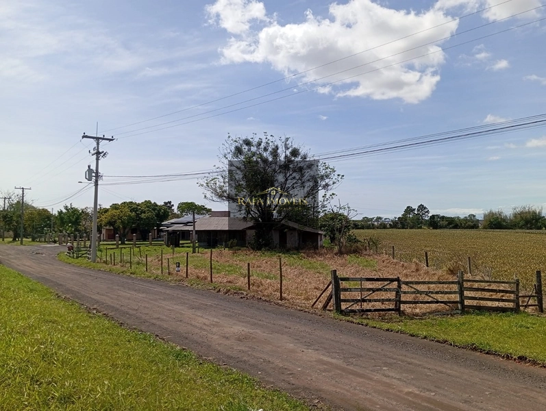 TERRENO: 6ª foto da galeria de imagens do imóvel