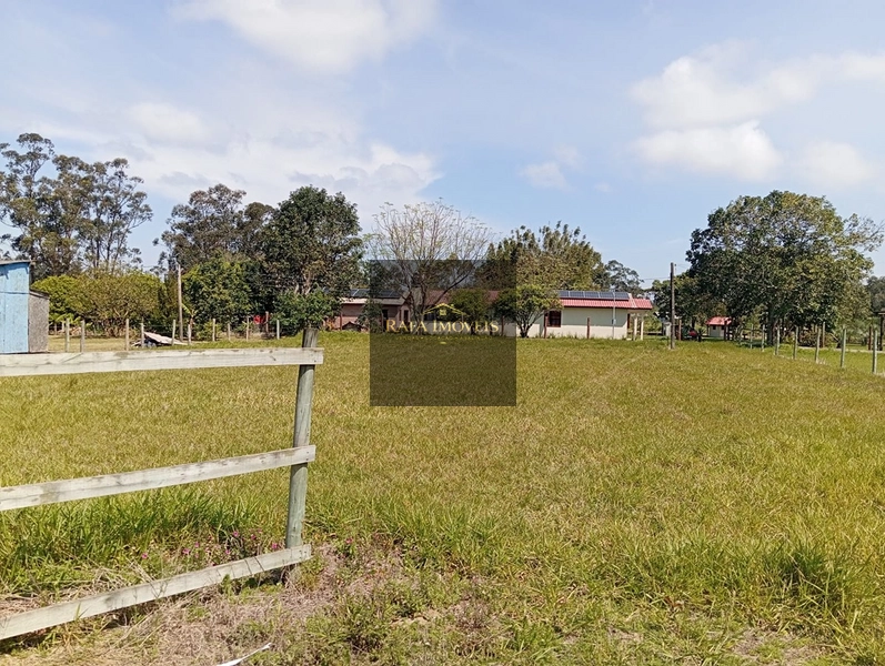 TERRENO: 2ª foto da galeria de imagens do imóvel