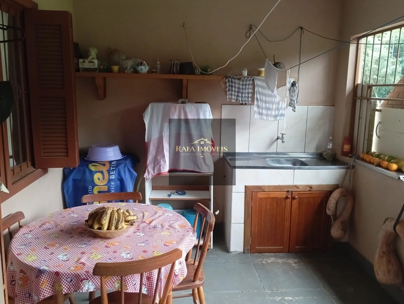 CASA DE SÍTIO: 15ª foto da galeria de imagens do imóvel