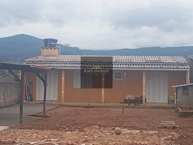 CASA NO CENTRO: 4ª foto da galeria de imagens do imóvel