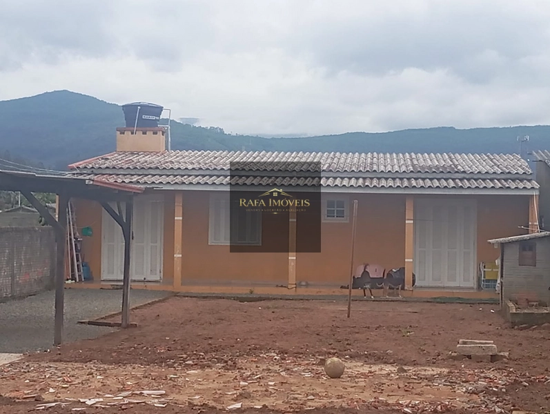 CASA NO CENTRO: 5ª foto da galeria de imagens do imóvel