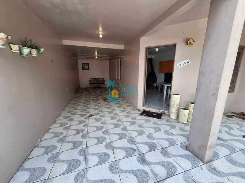 150 metros do mar!: 3ª foto da galeria de imagens do imóvel