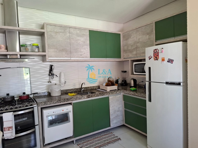 Casa de alto padrão com laje de concreto – 3 dormitórios (1 suíte): 8ª foto da galeria de imagens do imóvel