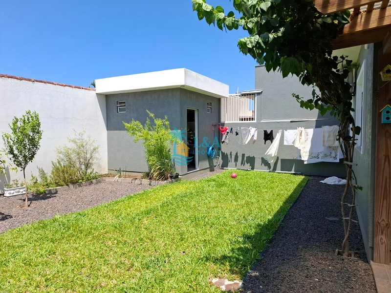 Casa de alto padrão com laje de concreto – 3 dormitórios (1 suíte): 37ª foto da galeria de imagens do imóvel