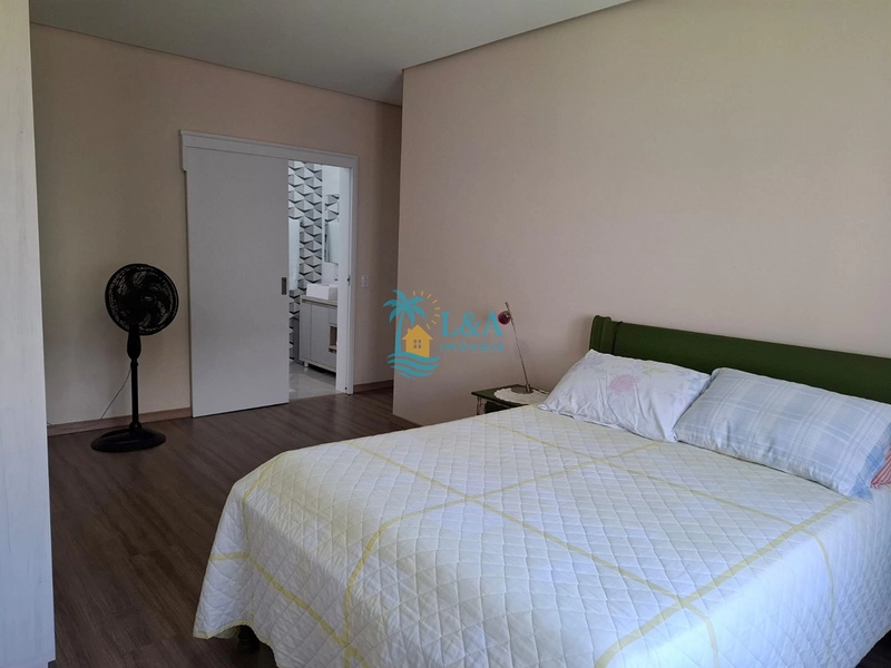 Casa de alto padrão com laje de concreto – 3 dormitórios (1 suíte): 28ª foto da galeria de imagens do imóvel