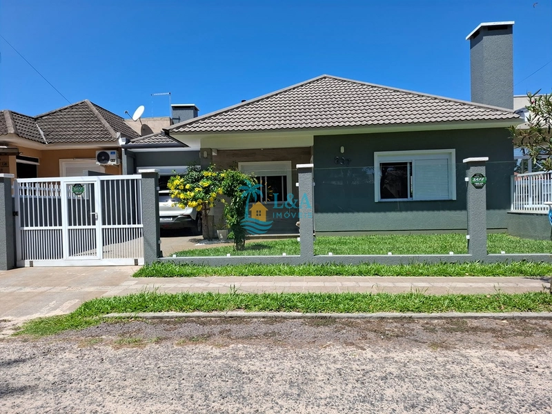 Casa de alto padrão com laje de concreto – 3 dormitórios (1 suíte): 1ª foto da galeria de imagens do imóvel