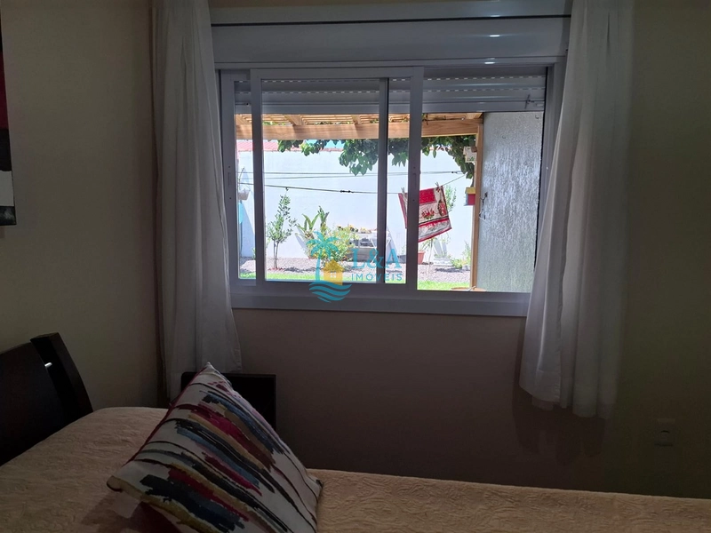 Casa de alto padrão com laje de concreto – 3 dormitórios (1 suíte): 16ª foto da galeria de imagens do imóvel