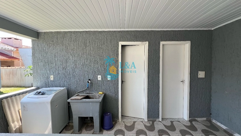  Casa à Venda em Tramandaí – A poucos metros do mar!: 2ª foto da galeria de imagens do imóvel