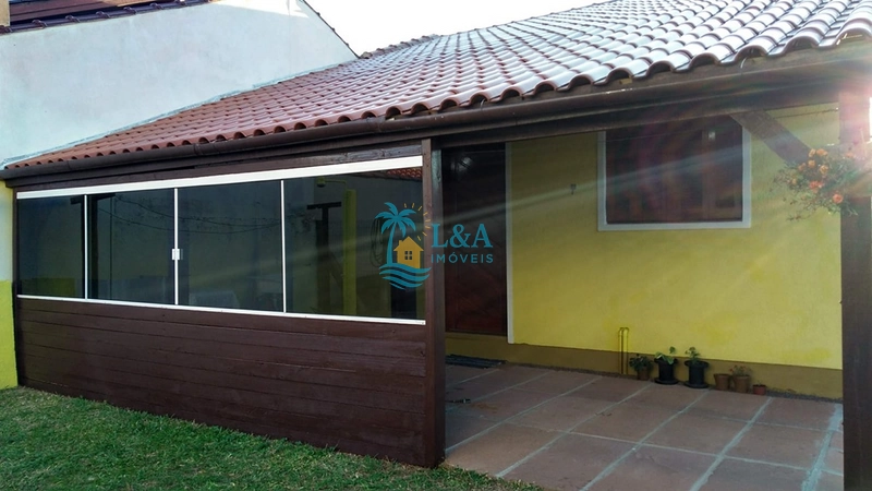 Casa à 3 quadras do mar em balneário de Tramandaí!: 2ª foto da galeria de imagens do imóvel