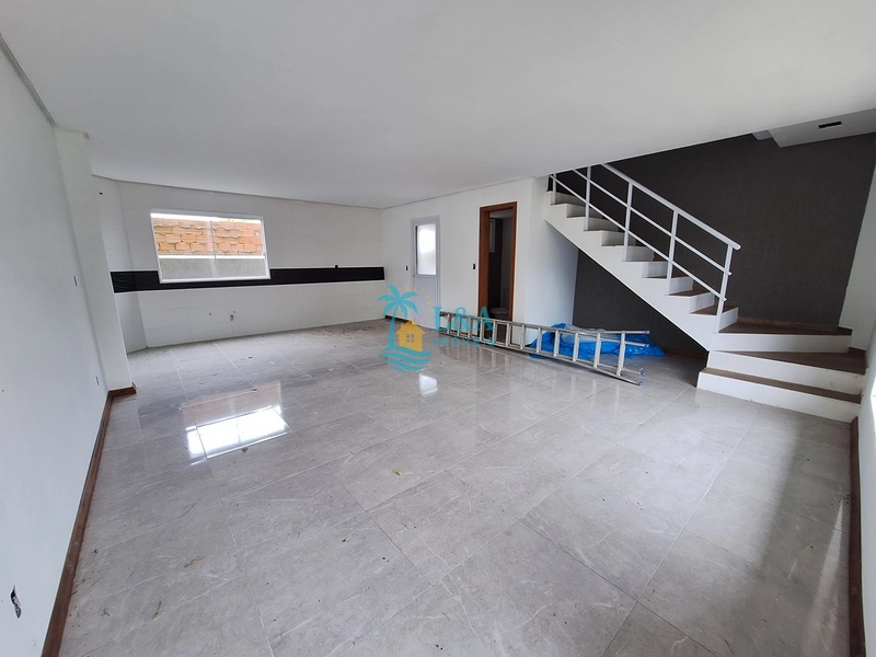 Sobrado novo em otima localização: 2ª foto da galeria de imagens do imóvel