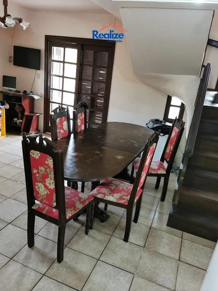 Casa com piscina a poucos metros do mar!: 6ª foto da galeria de imagens do imóvel