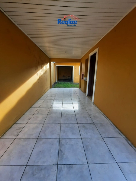 Casa proximo a comercios: 6ª foto da galeria de imagens do imóvel