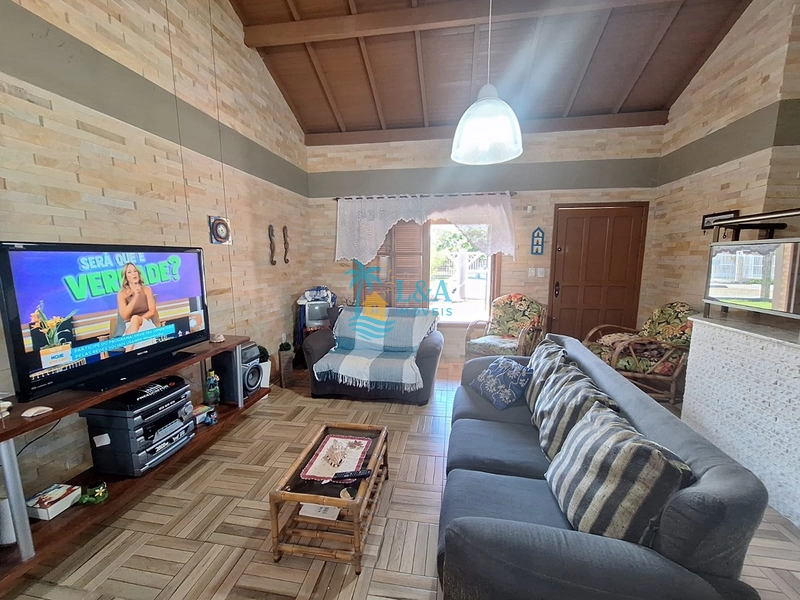 Sobrado mobiliado com 3 dormitórios e terreno com duas frentes: 23ª foto da galeria de imagens do imóvel