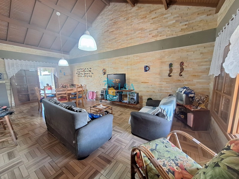 Sobrado mobiliado com 3 dormitórios e terreno com duas frentes: 19ª foto da galeria de imagens do imóvel