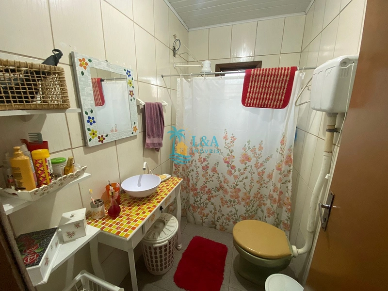 APENAS 150 METROS DO MAR: 12ª foto da galeria de imagens do imóvel