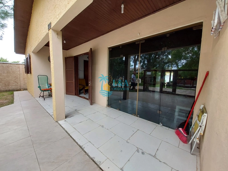 Excelente casa: 3ª foto da galeria de imagens do imóvel