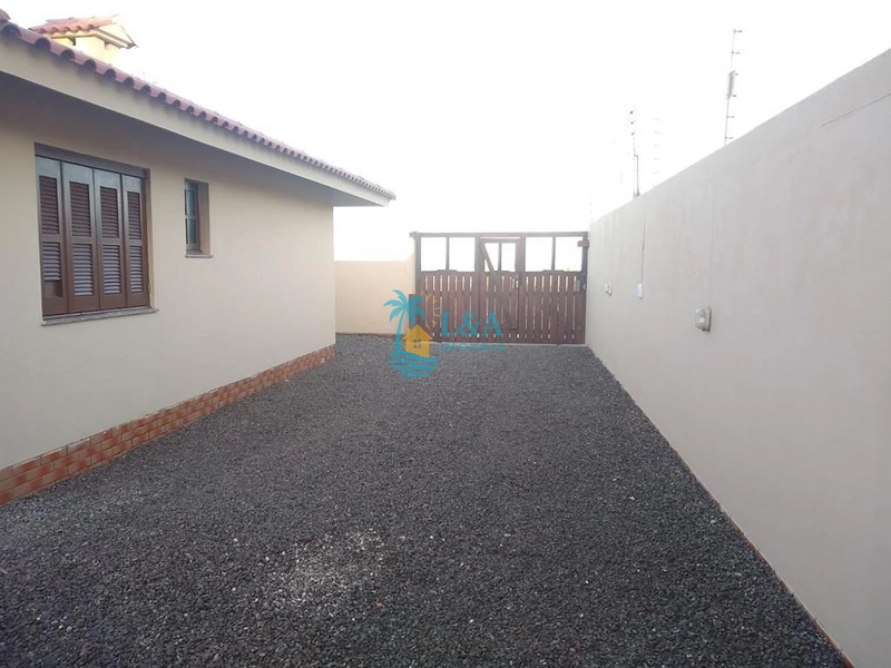 Pé na areia: 19ª foto da galeria de imagens do imóvel