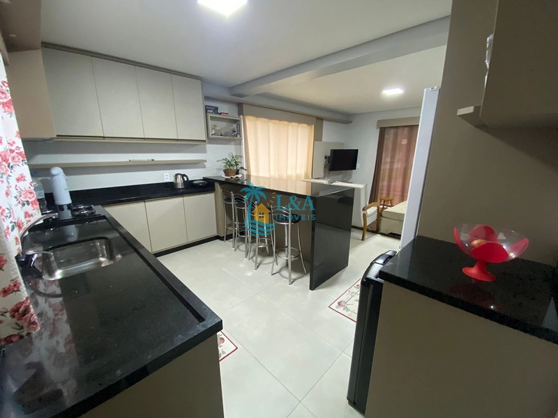 Otima residência a poucos metros do mar!: 20ª foto da galeria de imagens do imóvel