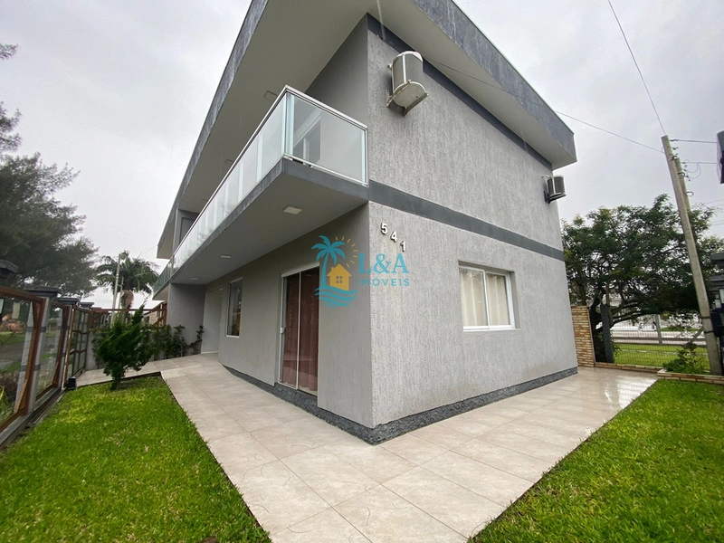 Otima residência a poucos metros do mar!: 18ª foto da galeria de imagens do imóvel