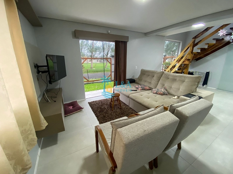 Otima residência a poucos metros do mar!: 21ª foto da galeria de imagens do imóvel