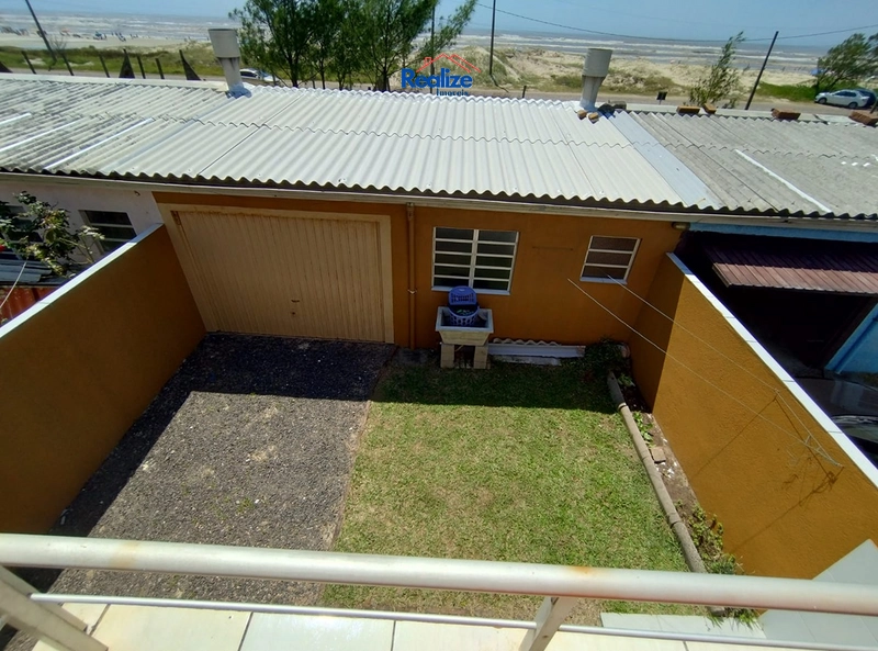 Sobrado a 50 metros do mar!: 5ª foto da galeria de imagens do imóvel