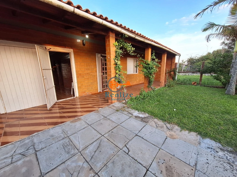 Imóvel próximo a praça da Coruja: 1ª foto da galeria de imagens do imóvel