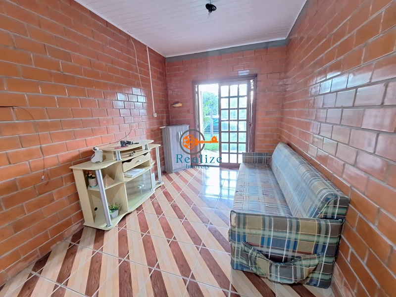 Imóvel próximo a praça da Coruja: 3ª foto da galeria de imagens do imóvel