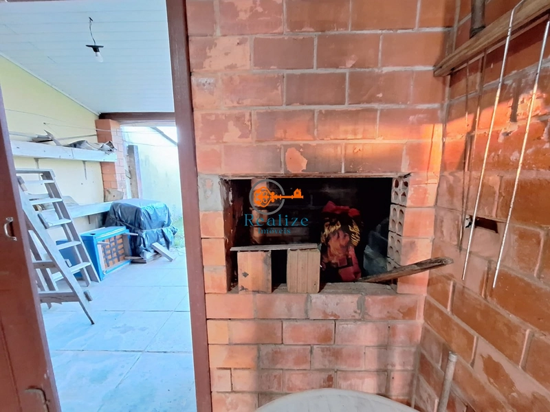 Imóvel próximo a praça da Coruja: 6ª foto da galeria de imagens do imóvel