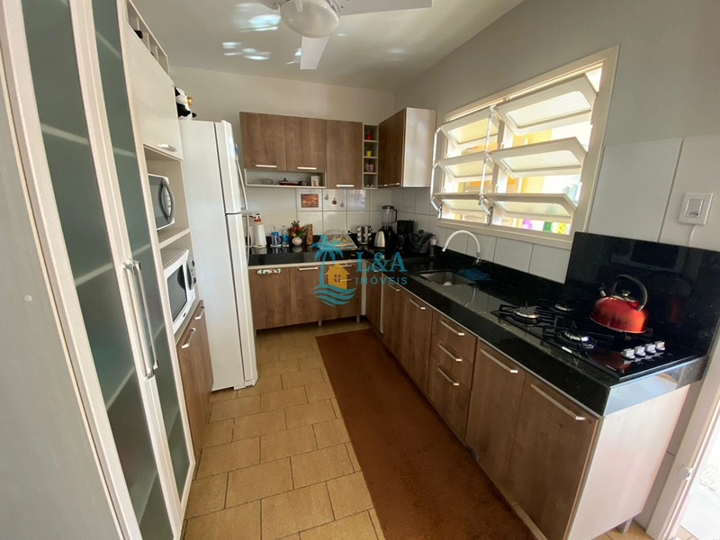 Casa a poucos metros do mar!: 16ª foto da galeria de imagens do imóvel