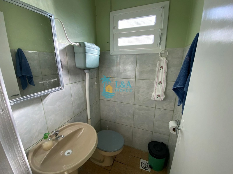 Casa a poucos metros do mar!: 19ª foto da galeria de imagens do imóvel