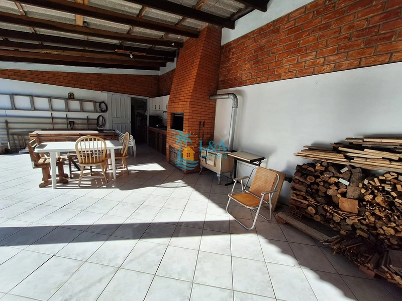 Casa a 500 metros do mar!: 19ª foto da galeria de imagens do imóvel