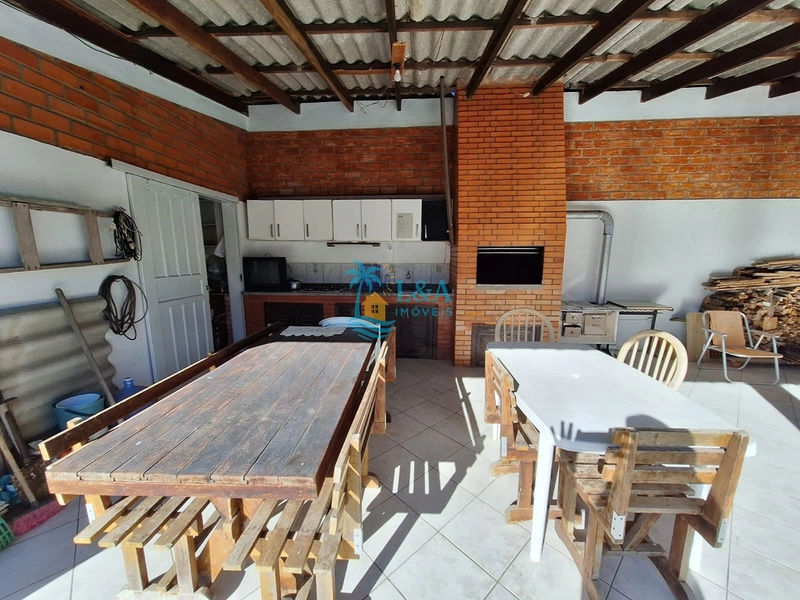 Casa a 500 metros do mar!: 16ª foto da galeria de imagens do imóvel