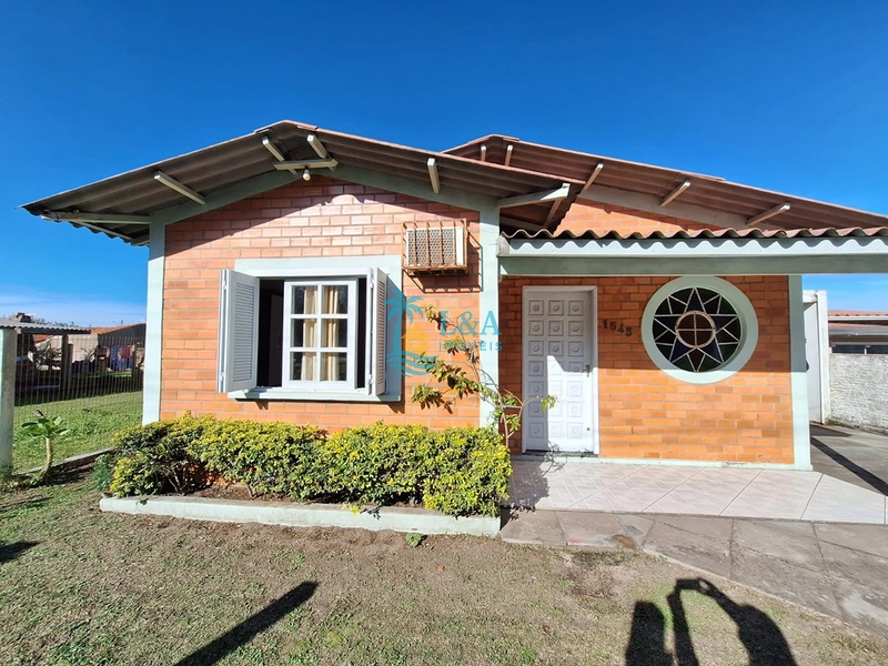 Casa a 500 metros do mar!: 1ª foto da galeria de imagens do imóvel