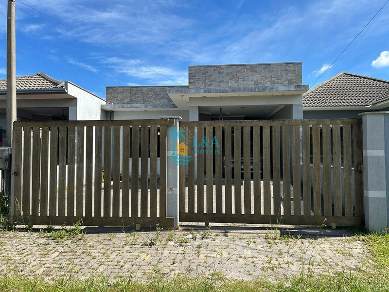 Amplo imóvel com 3 dormitórios, sendo uma suíte, localizado em região de moradores!: 4ª foto da galeria de imagens do imóvel