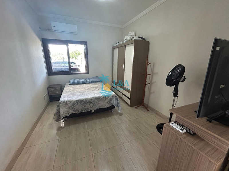 Amplo imóvel com 3 dormitórios, sendo uma suíte, localizado em região de moradores!: 11ª foto da galeria de imagens do imóvel