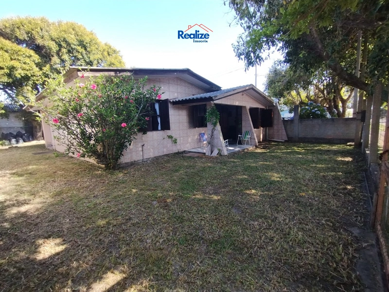 Casa ampla em um terreno de 300 m²: 1ª foto da galeria de imagens do imóvel