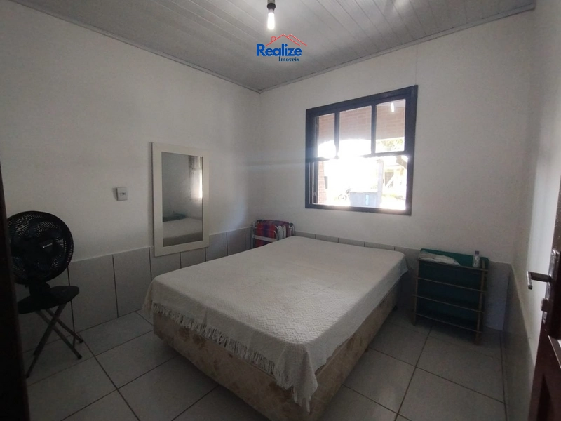 Casa ampla em um terreno de 300 m²: 6ª foto da galeria de imagens do imóvel