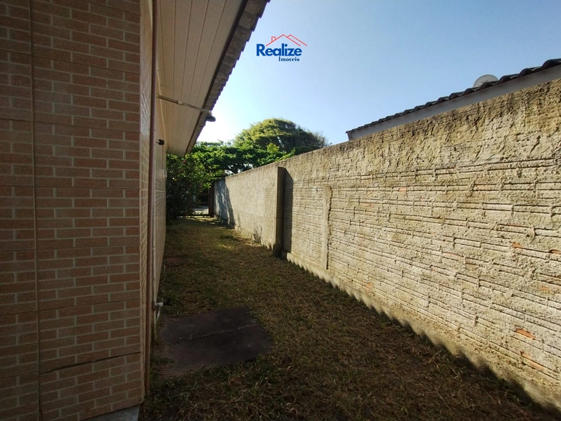 Casa ampla em um terreno de 300 m²: 3ª foto da galeria de imagens do imóvel