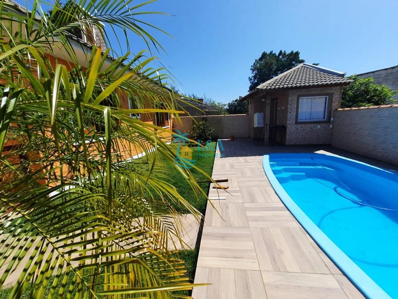 Casa Mobiliada com 3 Dormitórios, Piscina e Churrasqueira : 11ª foto da galeria de imagens do imóvel