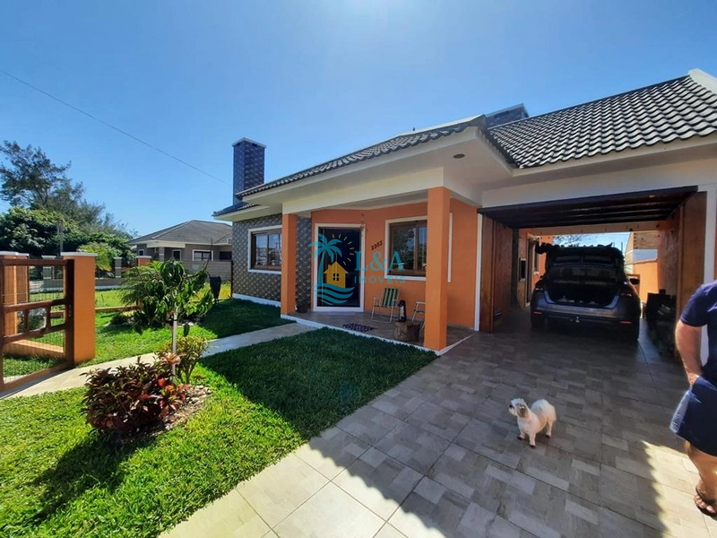 Casa Mobiliada com 3 Dormitórios, Piscina e Churrasqueira : 1ª foto da galeria de imagens do imóvel