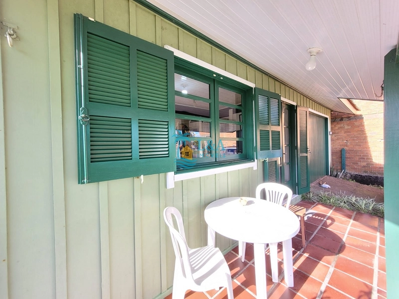 Casa em Avenida asfaltada e proximo ao mar!: 3ª foto da galeria de imagens do imóvel