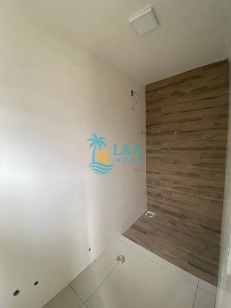 Casa Moderna com Acabamentos de Alto Padrão : 2ª foto da galeria de imagens do imóvel