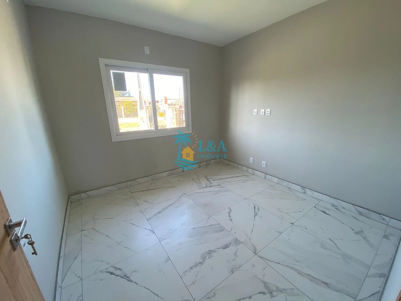 2 Dormitórios com Laje de Concreto: 10ª foto da galeria de imagens do imóvel