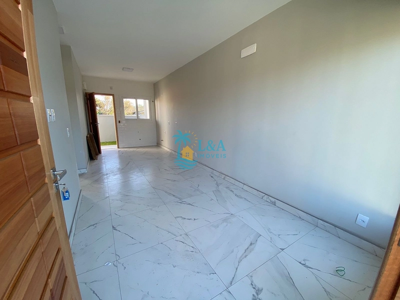 2 Dormitórios com Laje de Concreto: 12ª foto da galeria de imagens do imóvel