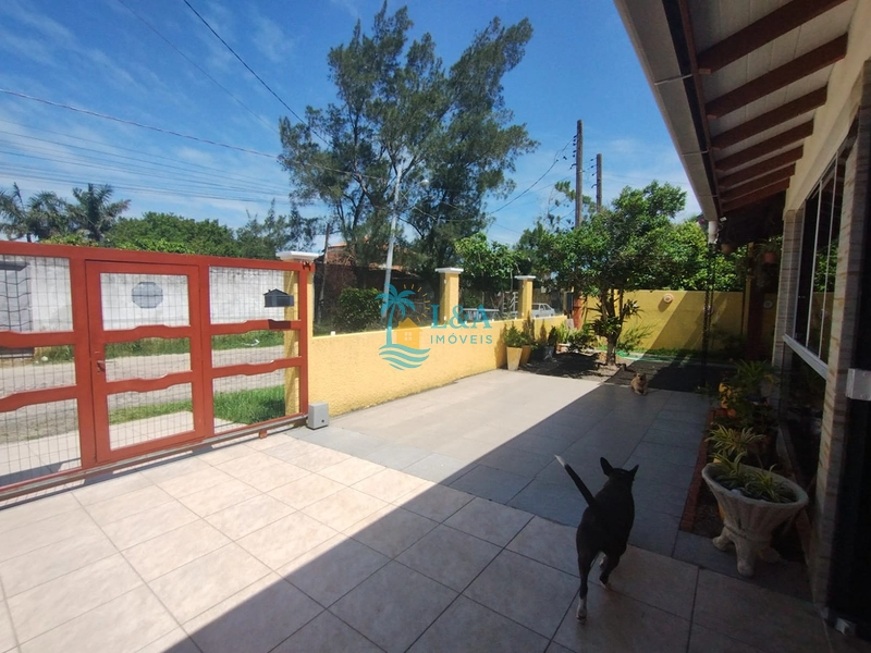 Casa próxima da avenida principal em Nova Tramandaí!: 11ª foto da galeria de imagens do imóvel