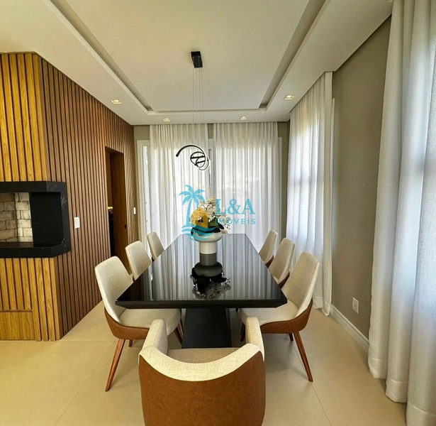 Casa de Alto Padrão – Mobiliada, Decorada e com Tecnologia de Conforto: 3ª foto da galeria de imagens do imóvel