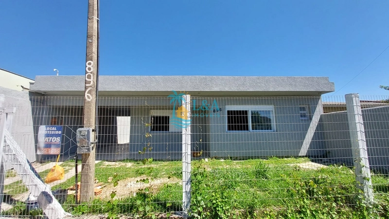 Casa em região de moradores: 2ª foto da galeria de imagens do imóvel