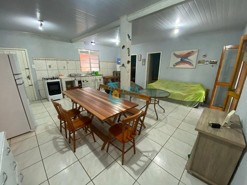 Excelente casa a apenas 250 metros do mar!: 19ª foto da galeria de imagens do imóvel