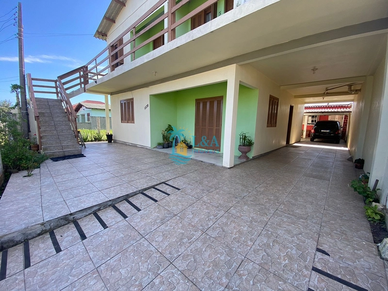 Ampla casa com 7 dormitórios – ideal para famílias grandes ou investimento!: 1ª foto da galeria de imagens do imóvel