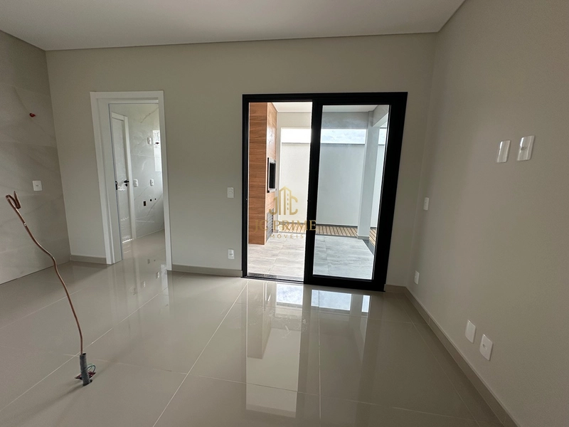 🏠 Casa 3 Dormitórios com área gourmet e piscina: 9ª foto da galeria de imagens do imóvel